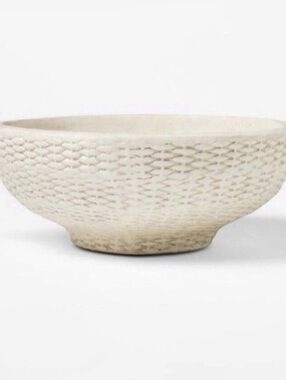 Threshold HAILE BOWL Textured Cream Bowl New